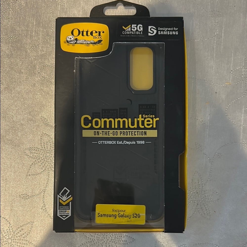 OtterBox Commuter Series Black Case for Samsung Galaxy S20